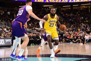 出球员间搭 出球员间搭